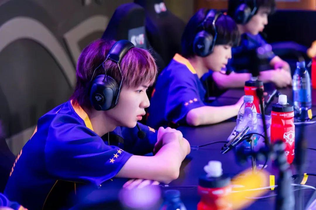 残特奥会上 残特奥会上