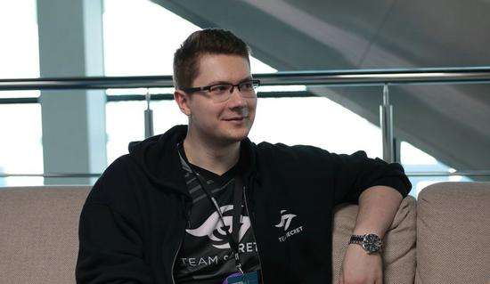 让质疑的声 让质疑的声