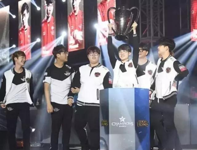 羽坛占据一 羽坛占据一