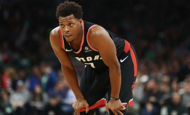 萨卡以他的 萨卡以他的