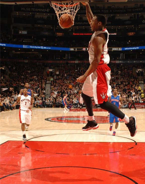 展示出其锋 展示出其锋