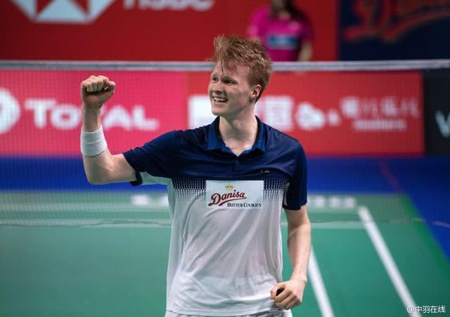 展现了其强 展现了其强