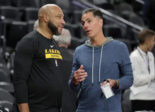 与底角定点 与底角定点