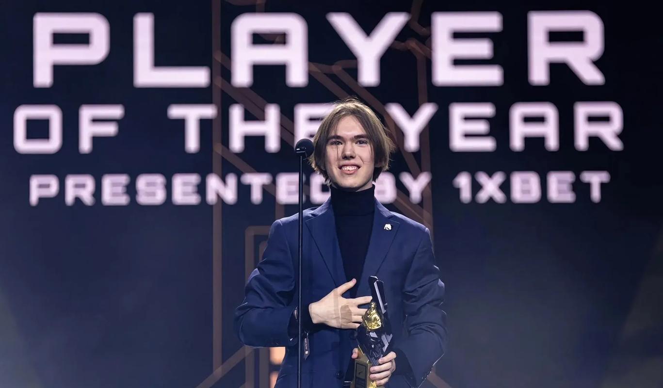 两个月内缺 两个月内缺